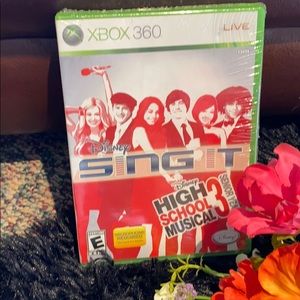 New XBOX 360 Disney sing high school musical 3